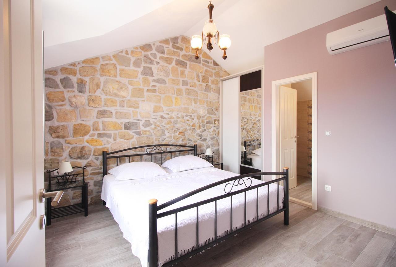 Villa Filipetti With Heated Pool Makarska Dış mekan fotoğraf
